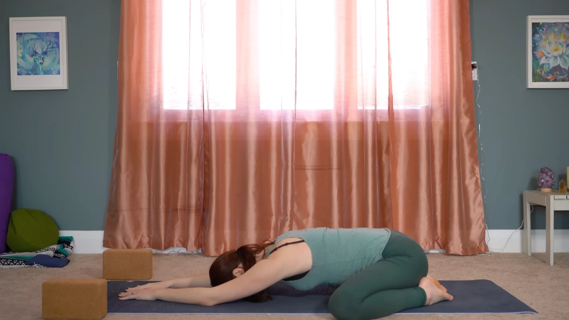 A Yoga Instructor Shares the 4 Best Stretches to Relieve Hip and Low Back Pain